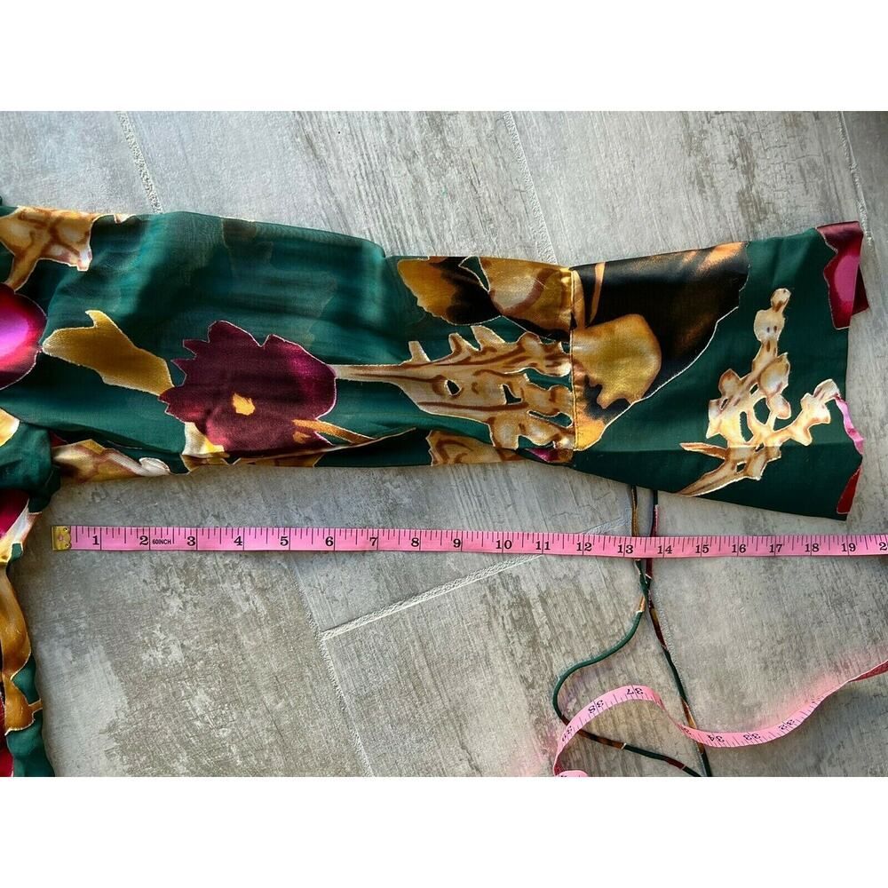 $273 RAT & BOA Designer Green Floral Semi Sheer Issey Blouse SOLD OUT XS V Neck - Picture 12 of 12